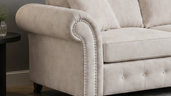 Chenille-corner-cream_6_2eee24c4-6625-4b2f-a989-b97b2e866090