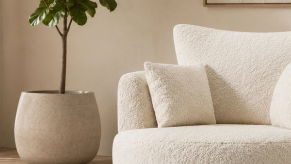 boucle-swival-ivory_6_95a076f0-d590-410b-9c54-5e9fed7b25bd