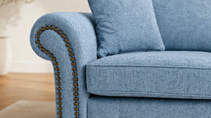 chennile-2seater-sky_6_b4e0624b-5040-4bee-b908-704304c316c2