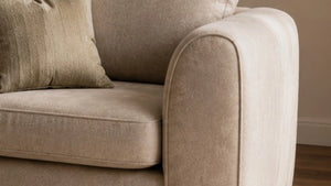 leather-armchair-cream_6_03c906b0-2cea-4151-a12e-091f2d0d4cef